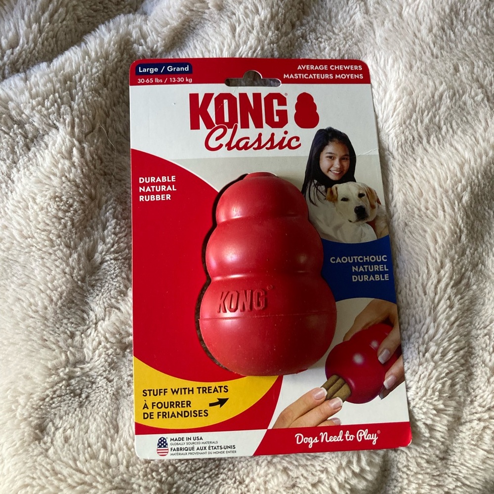 KONG Classic Red Treat-Dispensing Rubber Dog Toy